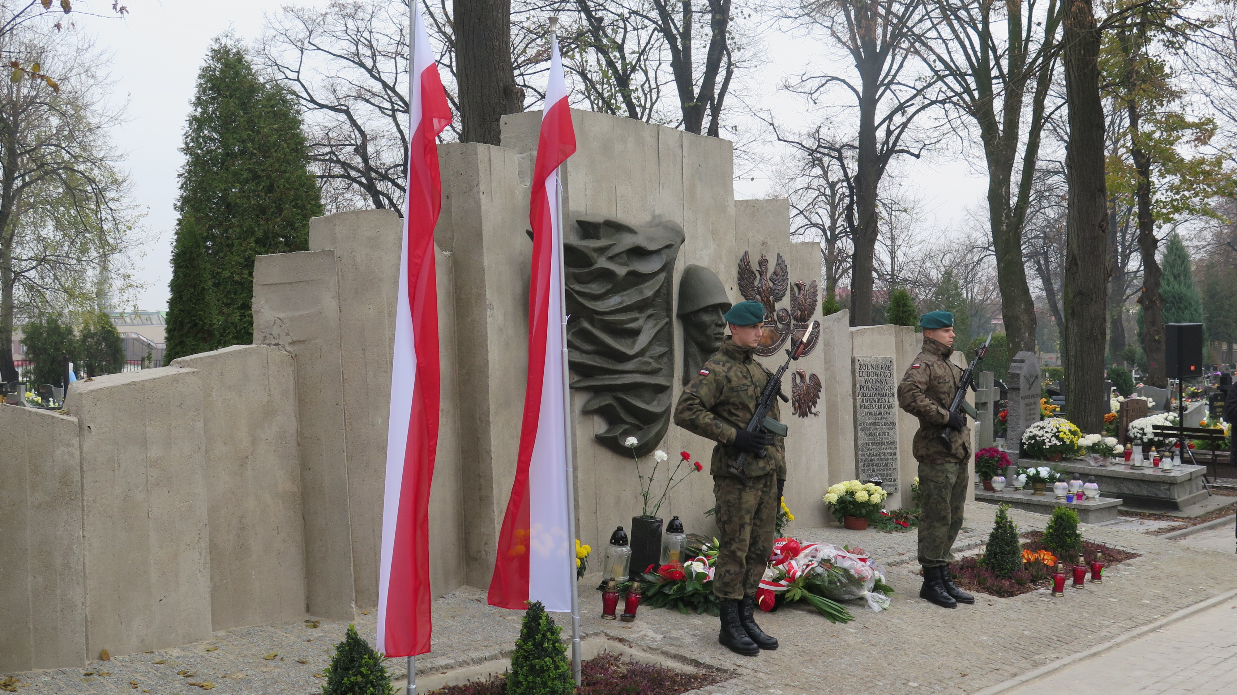 Ilustracja do artykuły: Pomnik Żołnierzy.
